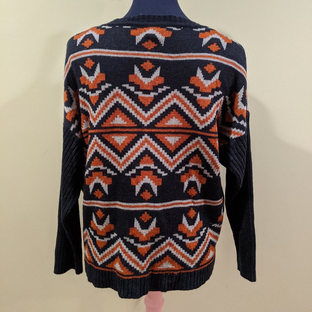 Boho Aztec Tribal Pattern Sweater - Picture 6 of 7